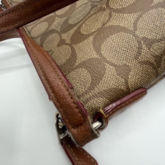 Coach New York canvas‎ leather crossbody bag and wallet. - Picture 5 of 12